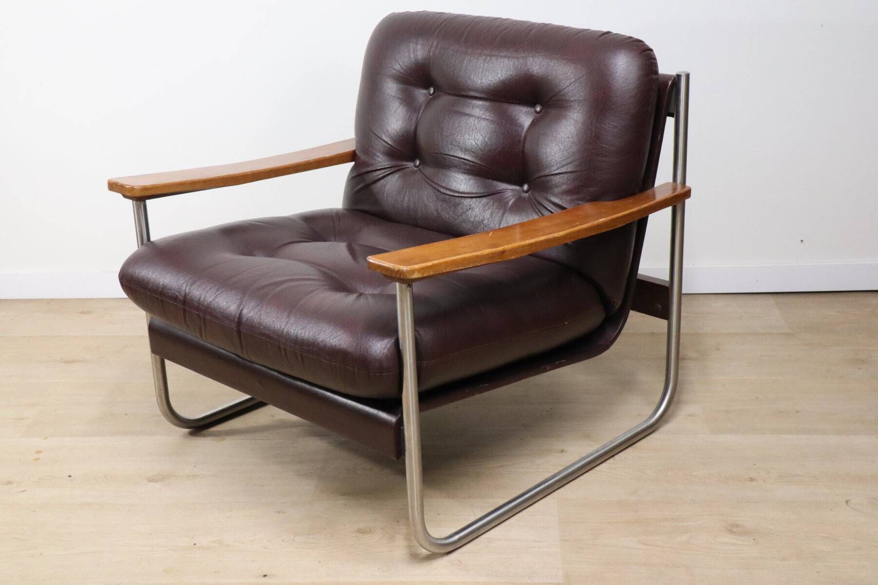Vintage Bauhaus style armchair in leatherette and metal, 1970