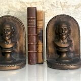 Antique bookends, Bust figure in bronze patinated plaster. 19 x 13 cm