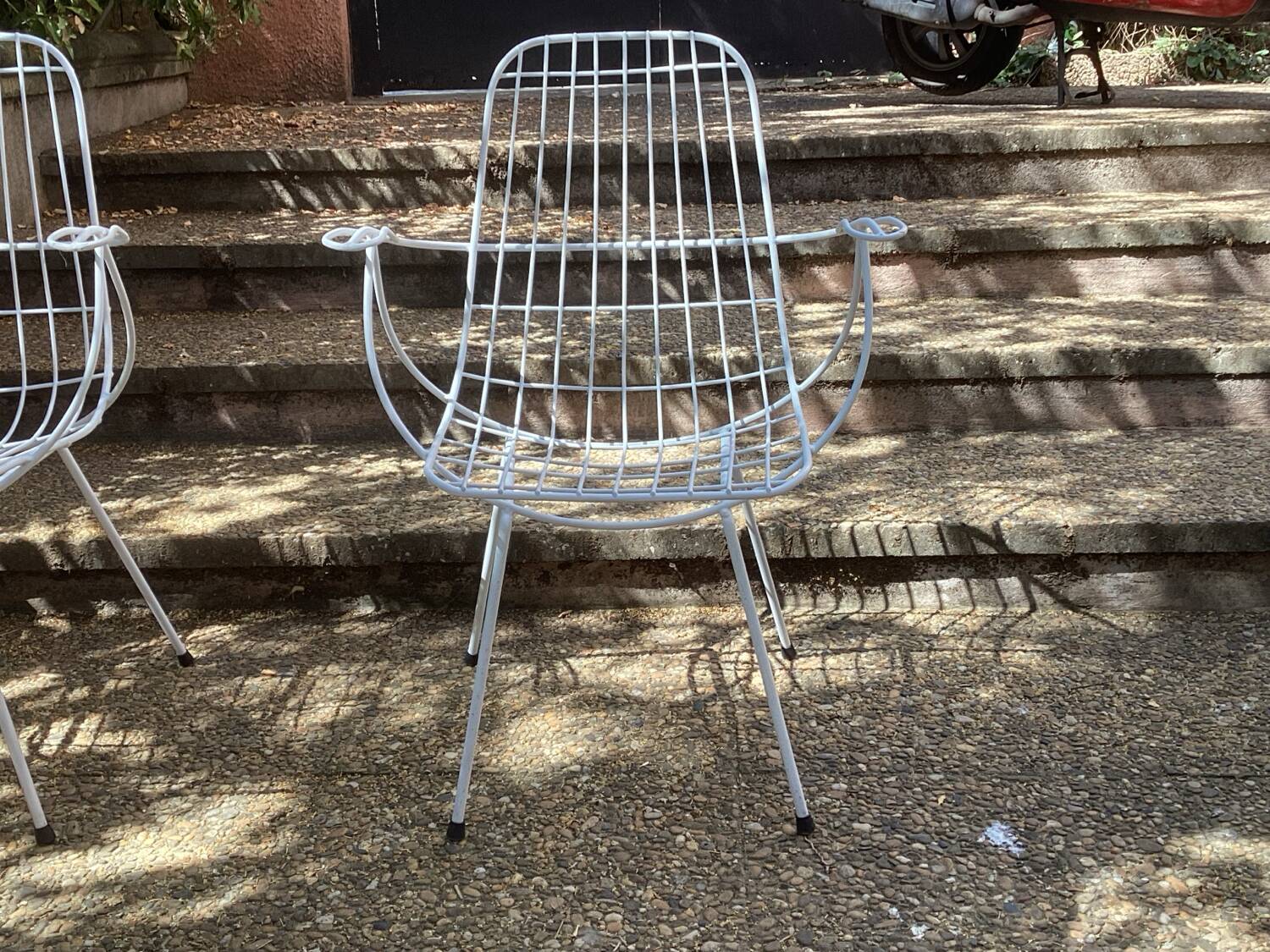 4 vintage 60s garden armchairs in white metal