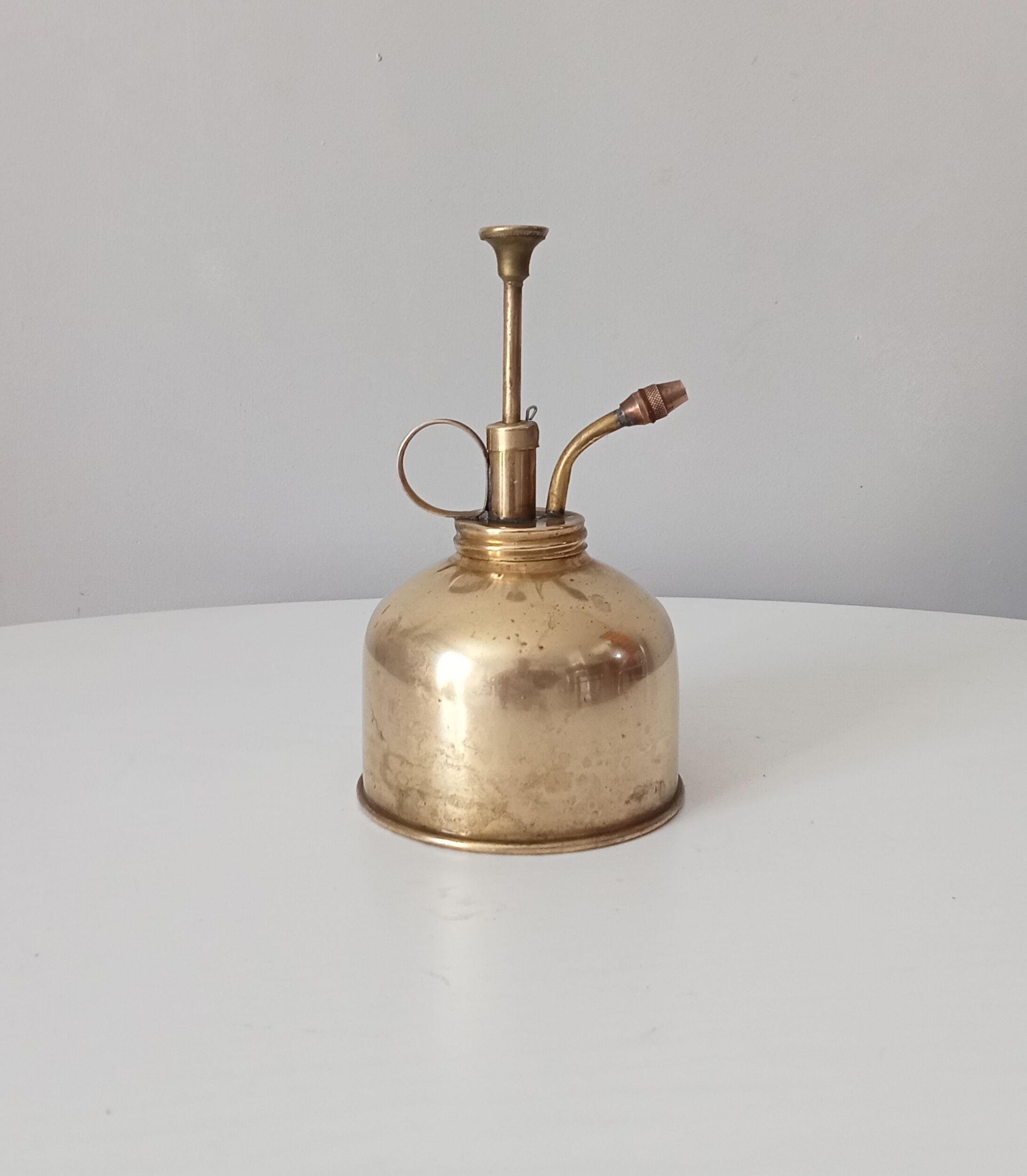 Vaporizer for vintage plants 70s