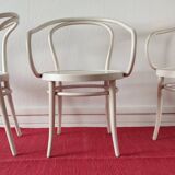 Thonet armchairs N° 30 Edition TON Bystrice Reissue of 1903