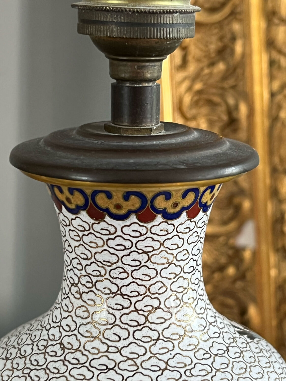 Pied de lampe ancien en émail cloisonnée