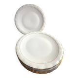 6 assiettes plates en porcelaine de Limoges signé P.Dessagne en très bon ét