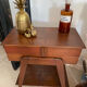 Travailleuse vintage pieds compas