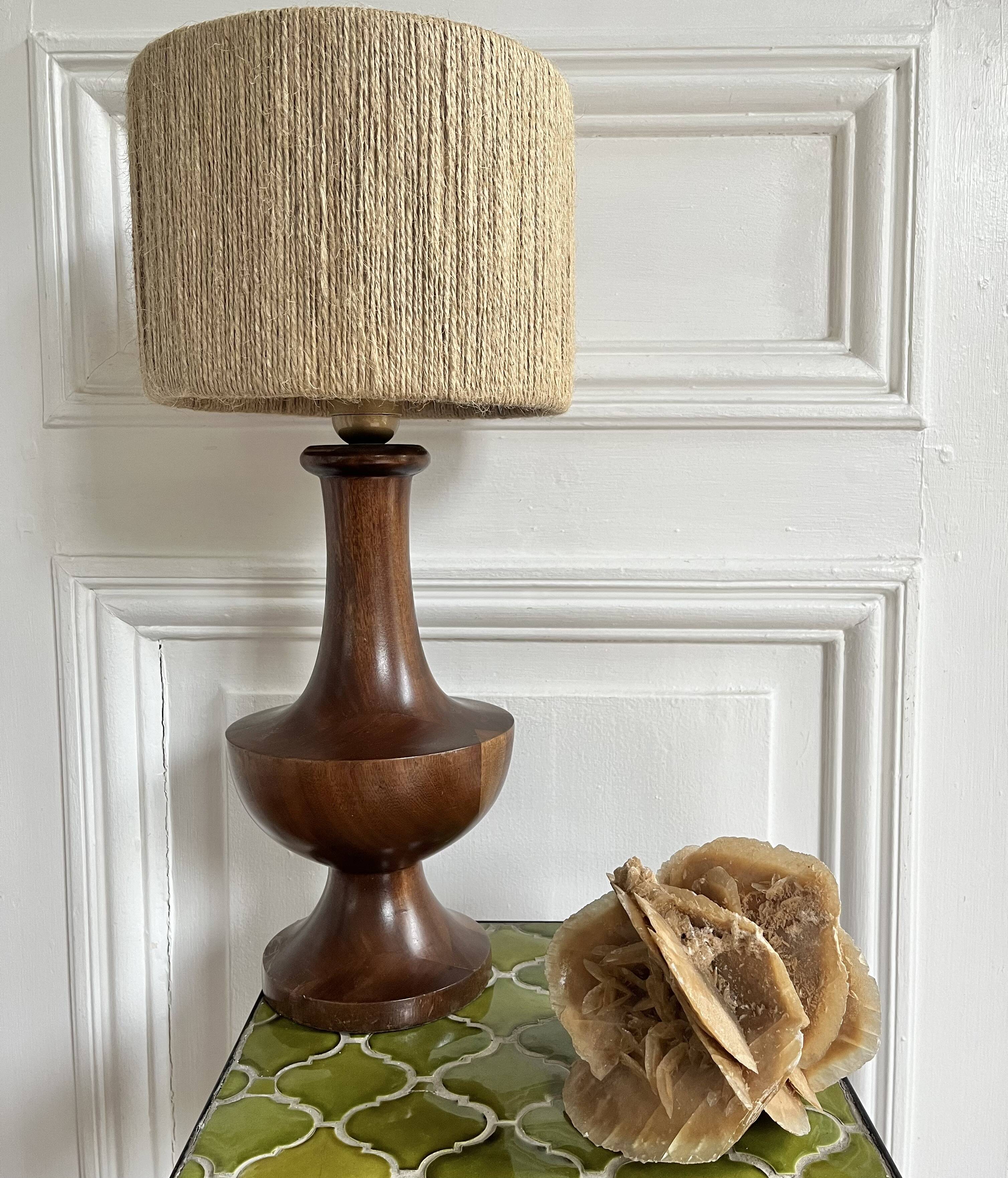 Large size sand rose