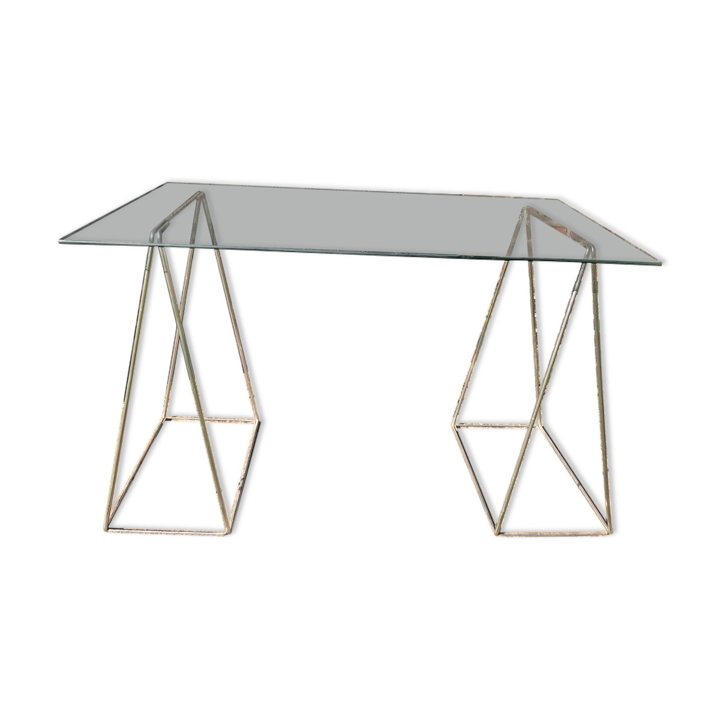 Bureau en fil d’acier et plateau en verre