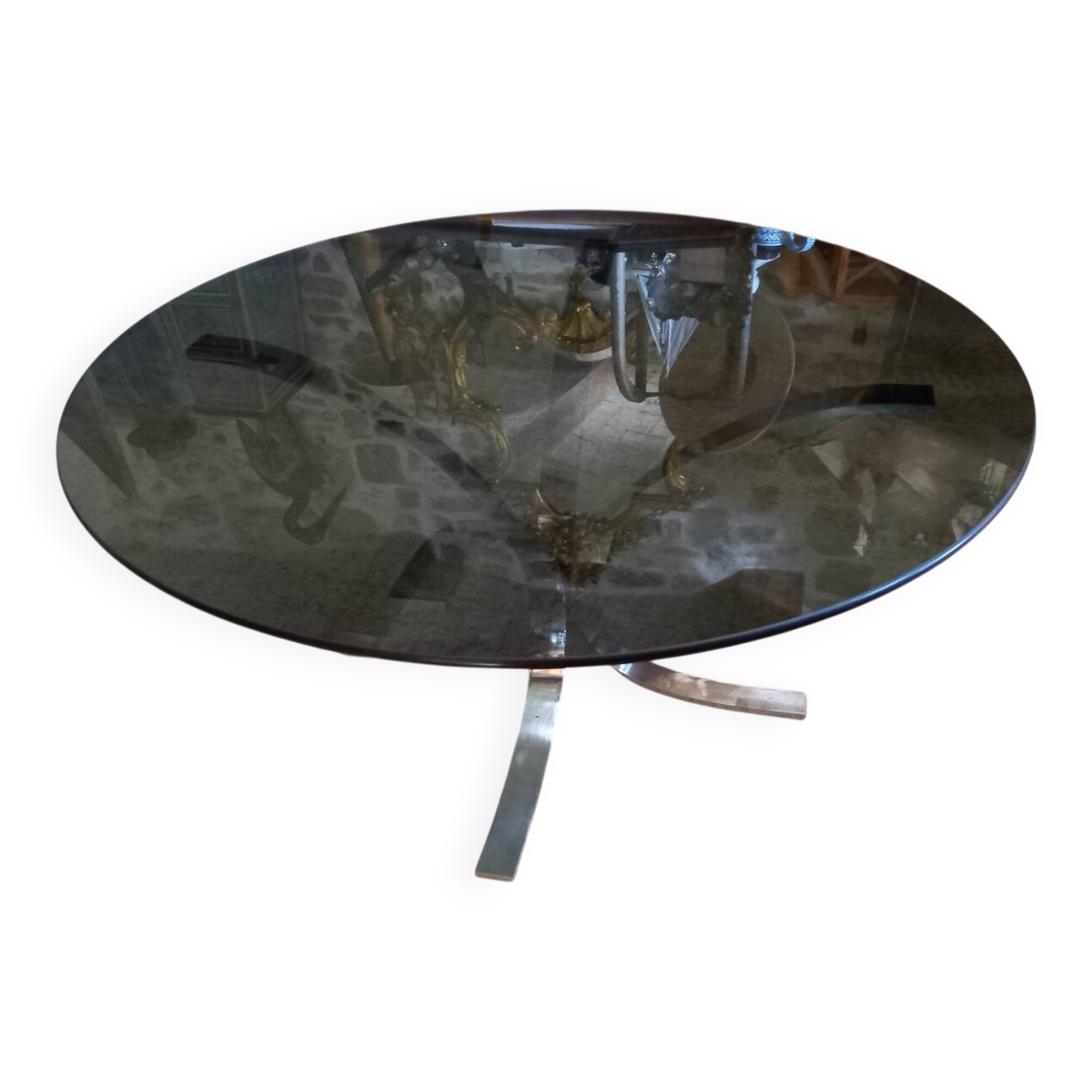 Round coffee table in smoked glass and chrome-plated metal