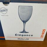 12 verres à pied