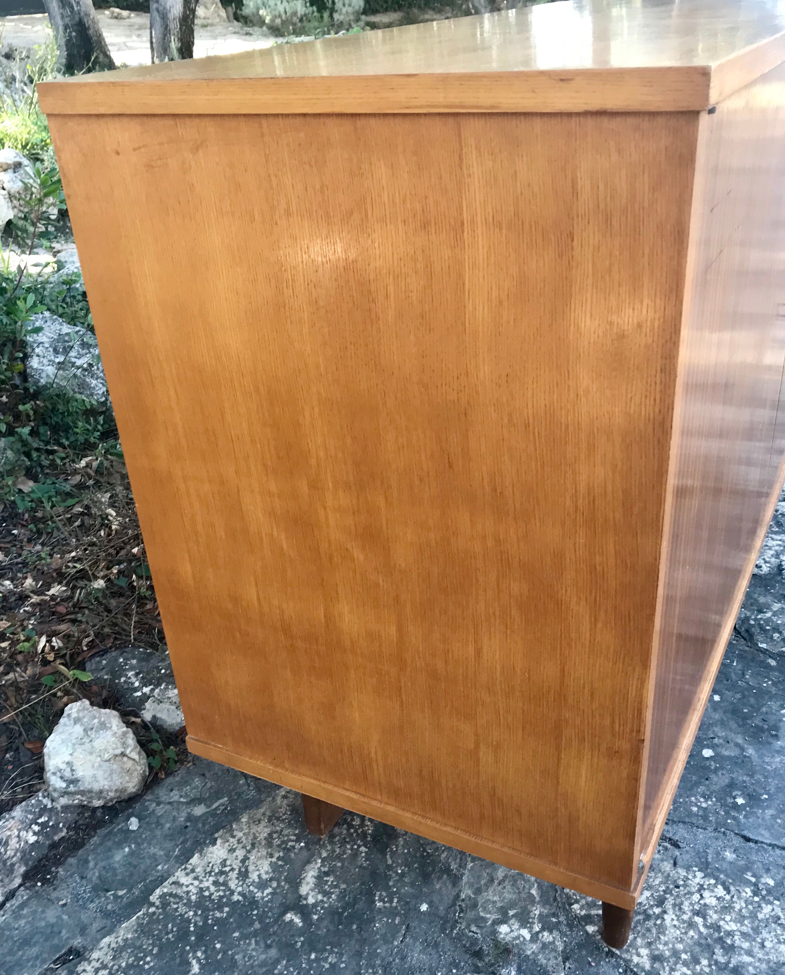 Vintage sideboard 2m