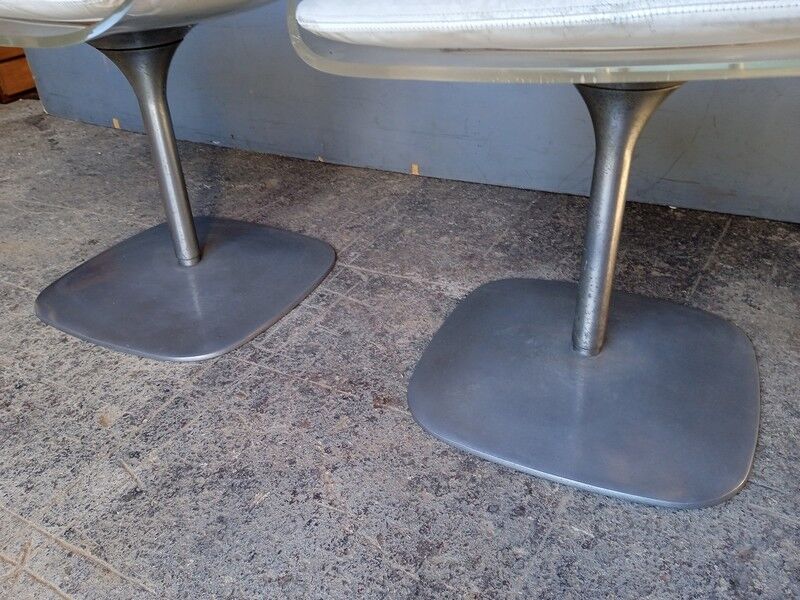 Pair of champagne chairs , Rausch