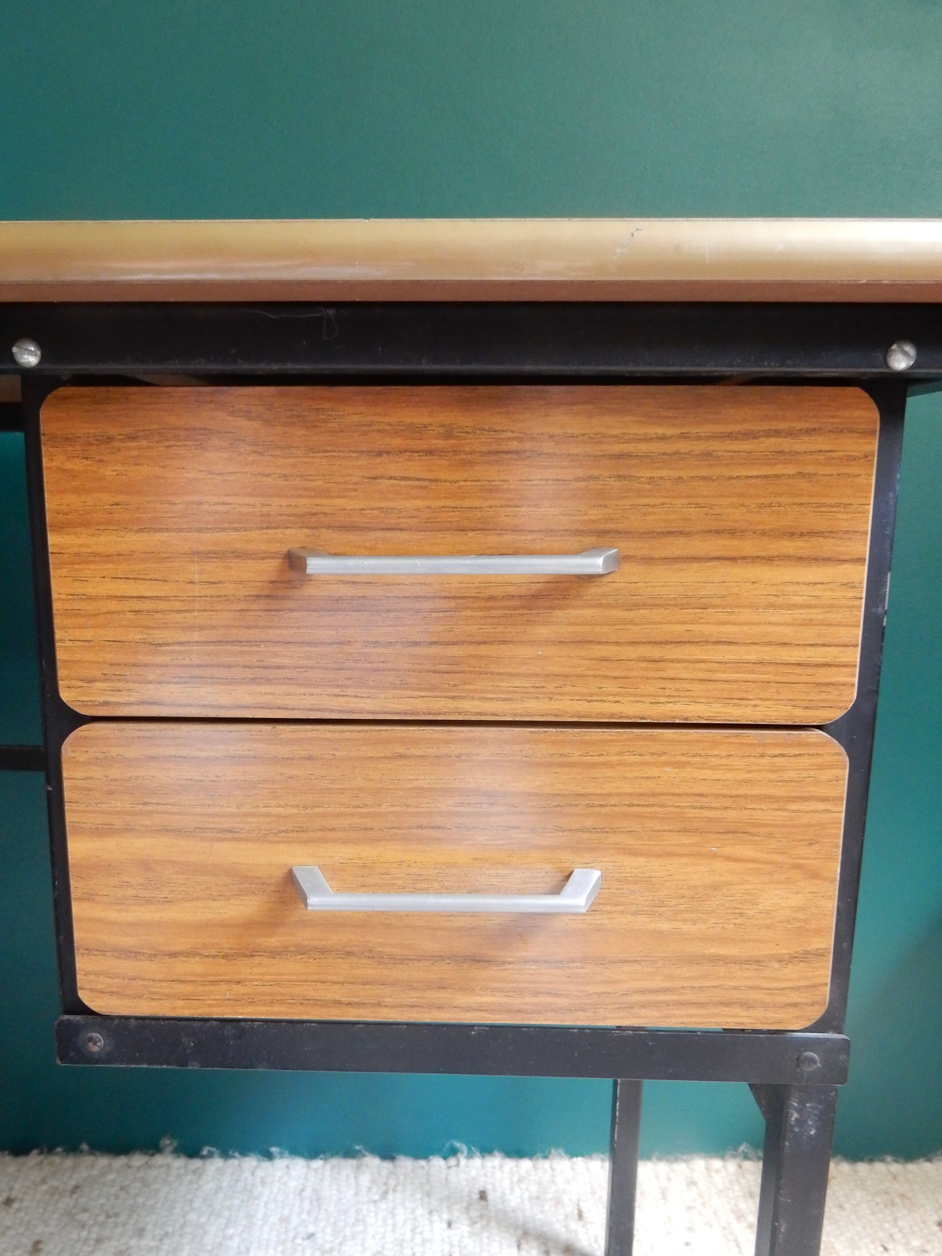 Office child formica brown