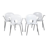 Suite of 4 stackable chairs