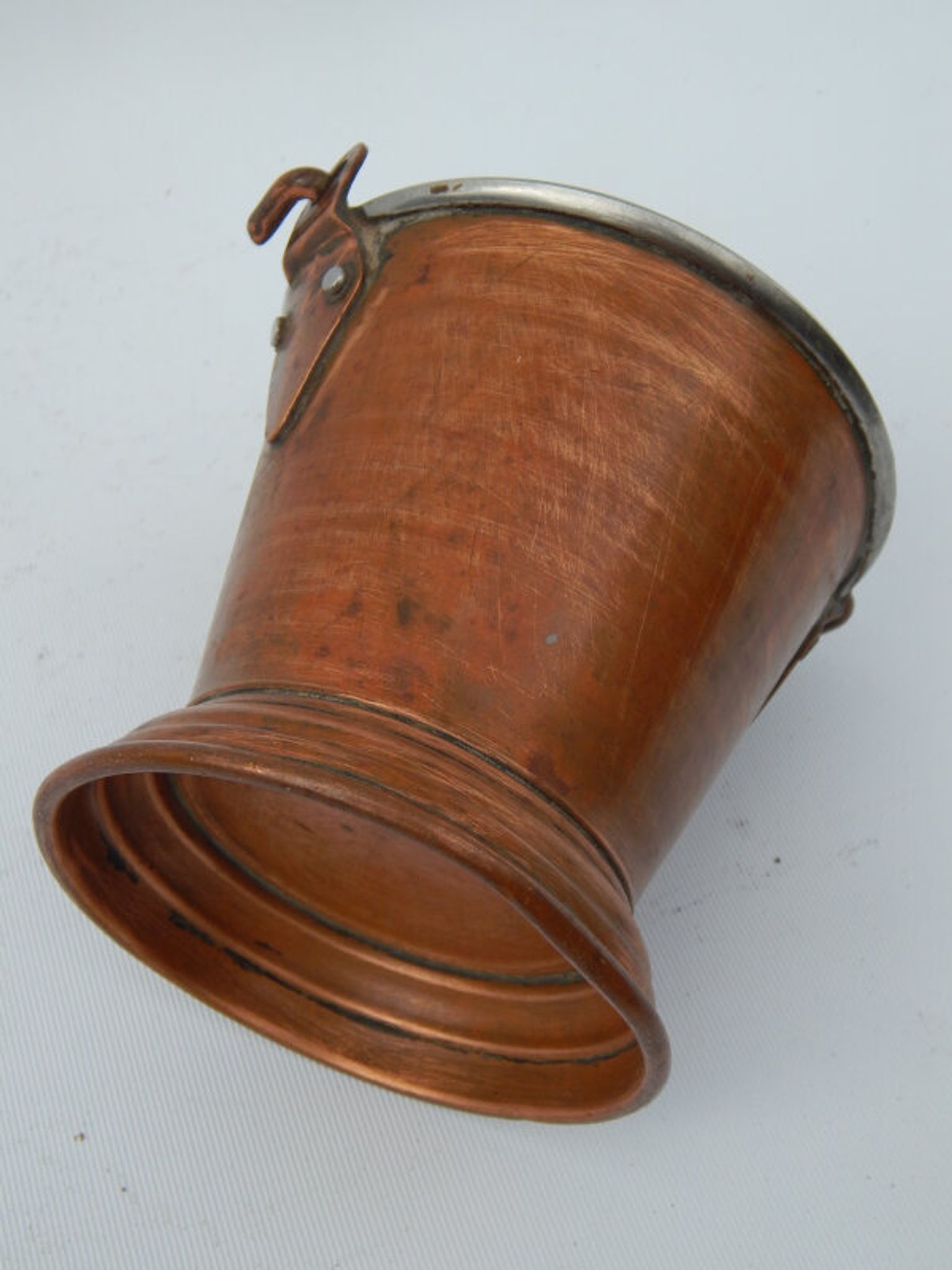 Copper bucket