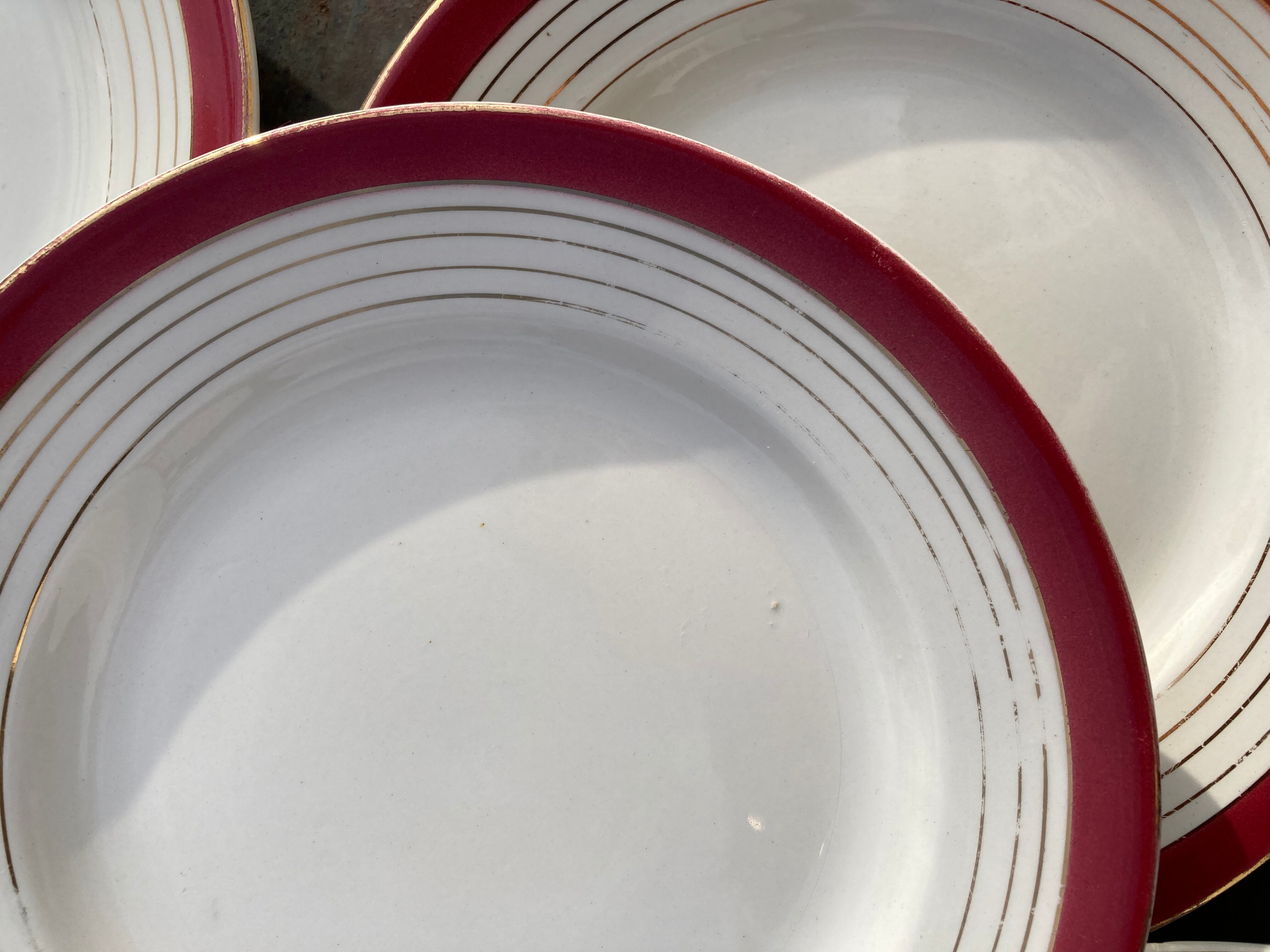 9 dessert plates Sarreguemines Digoin Regence gold and red