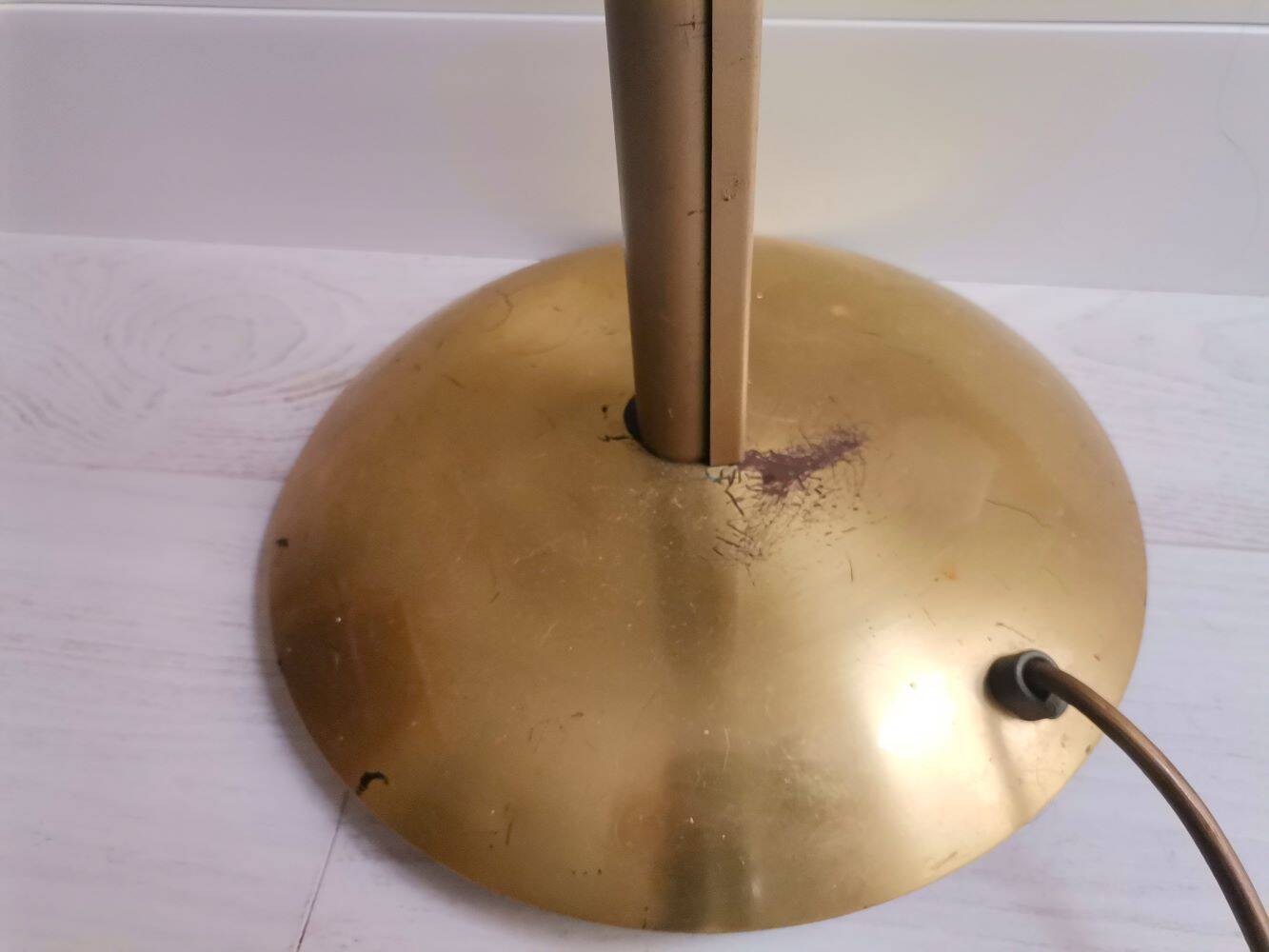 Adjustable swing arm modernist floor lamp