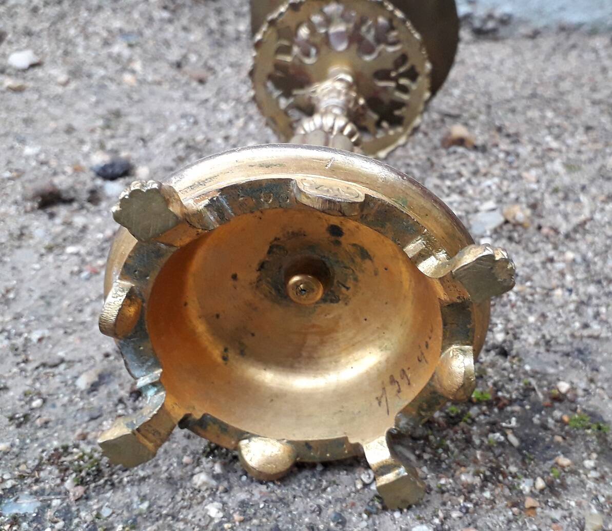 Pair of candlesticks