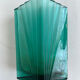 Vase art déco en verre teinté vert