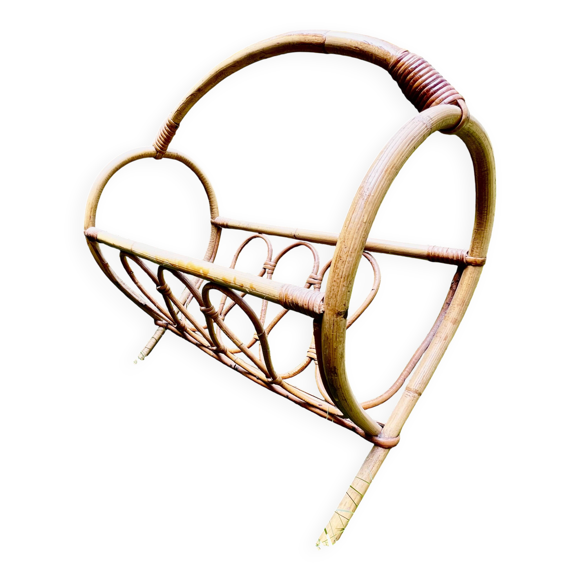 Rattan magazine rack