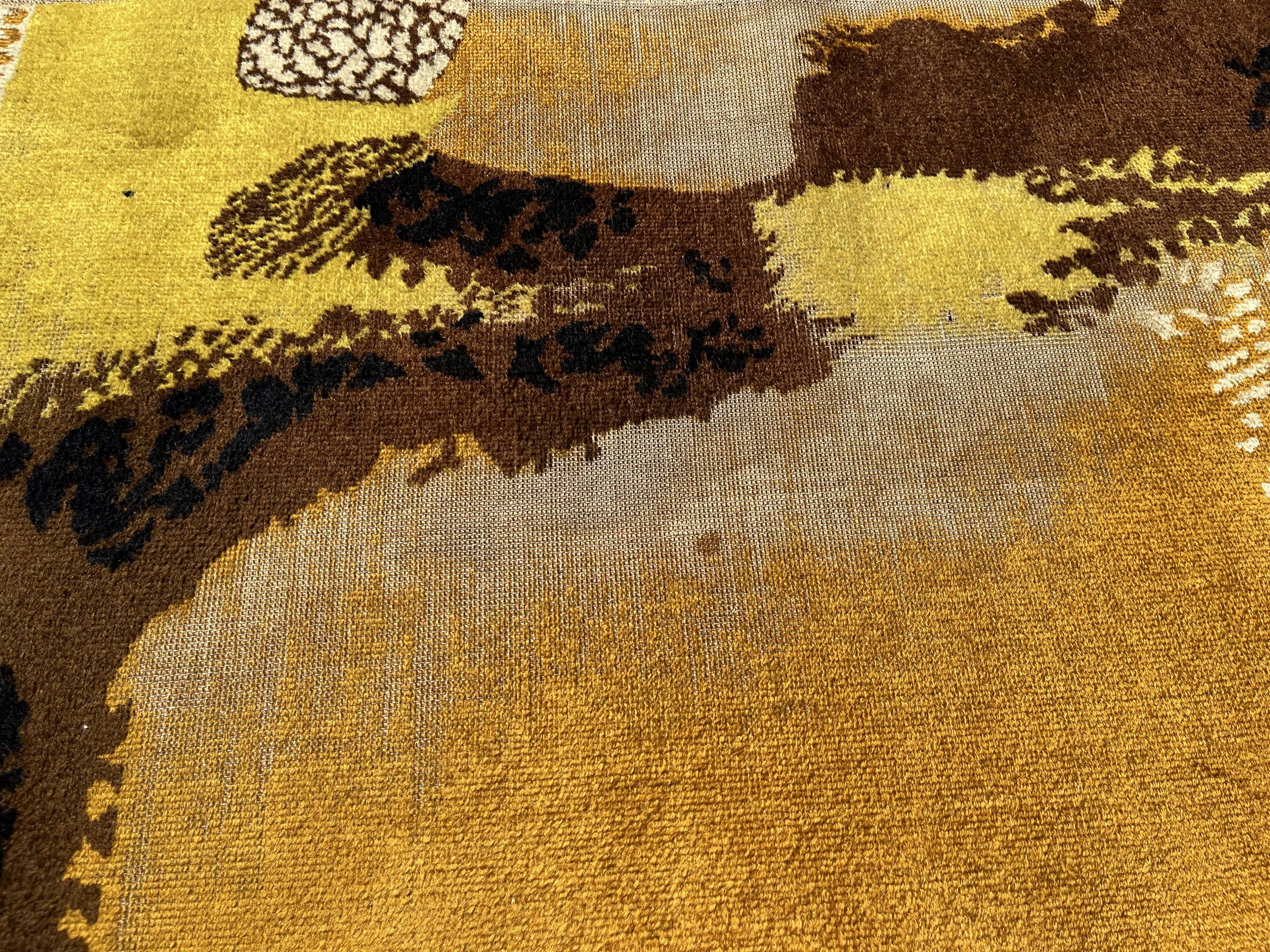 Maurice André Modern Rug