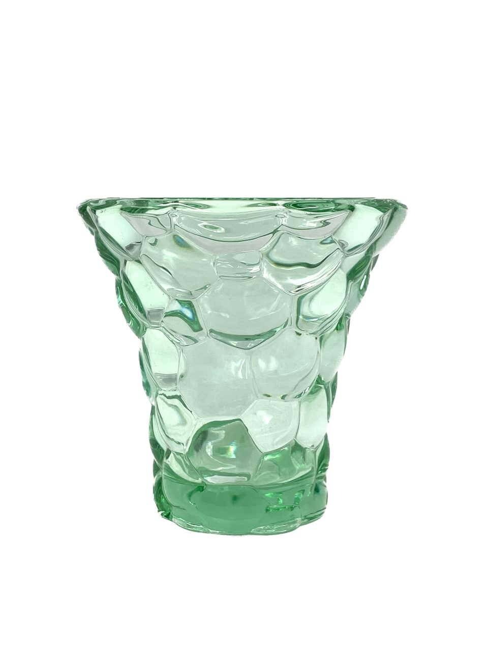Art Deco vase, Pierre d'Avesn, green honeycomb pattern