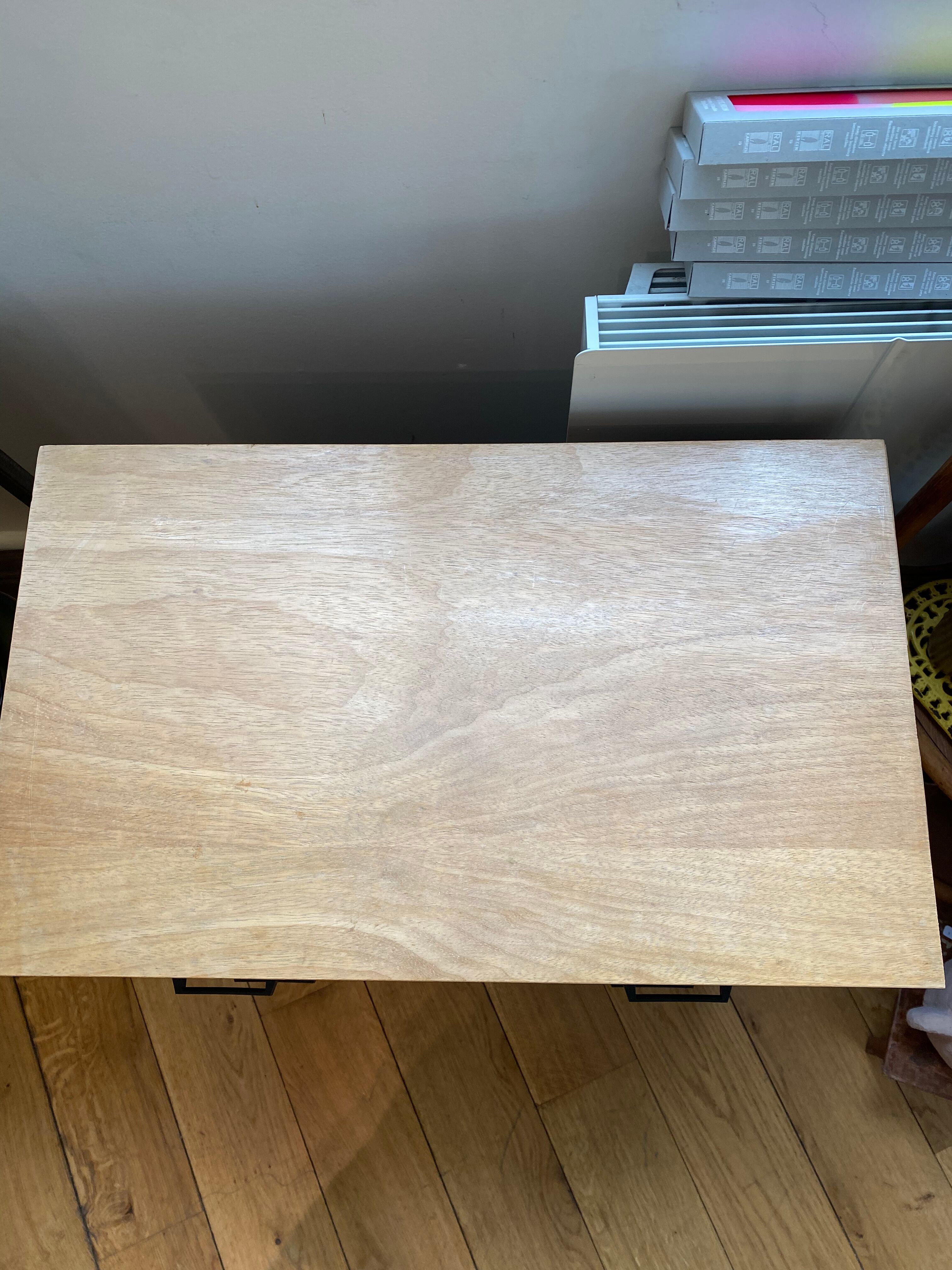Small vintage chest of drawers