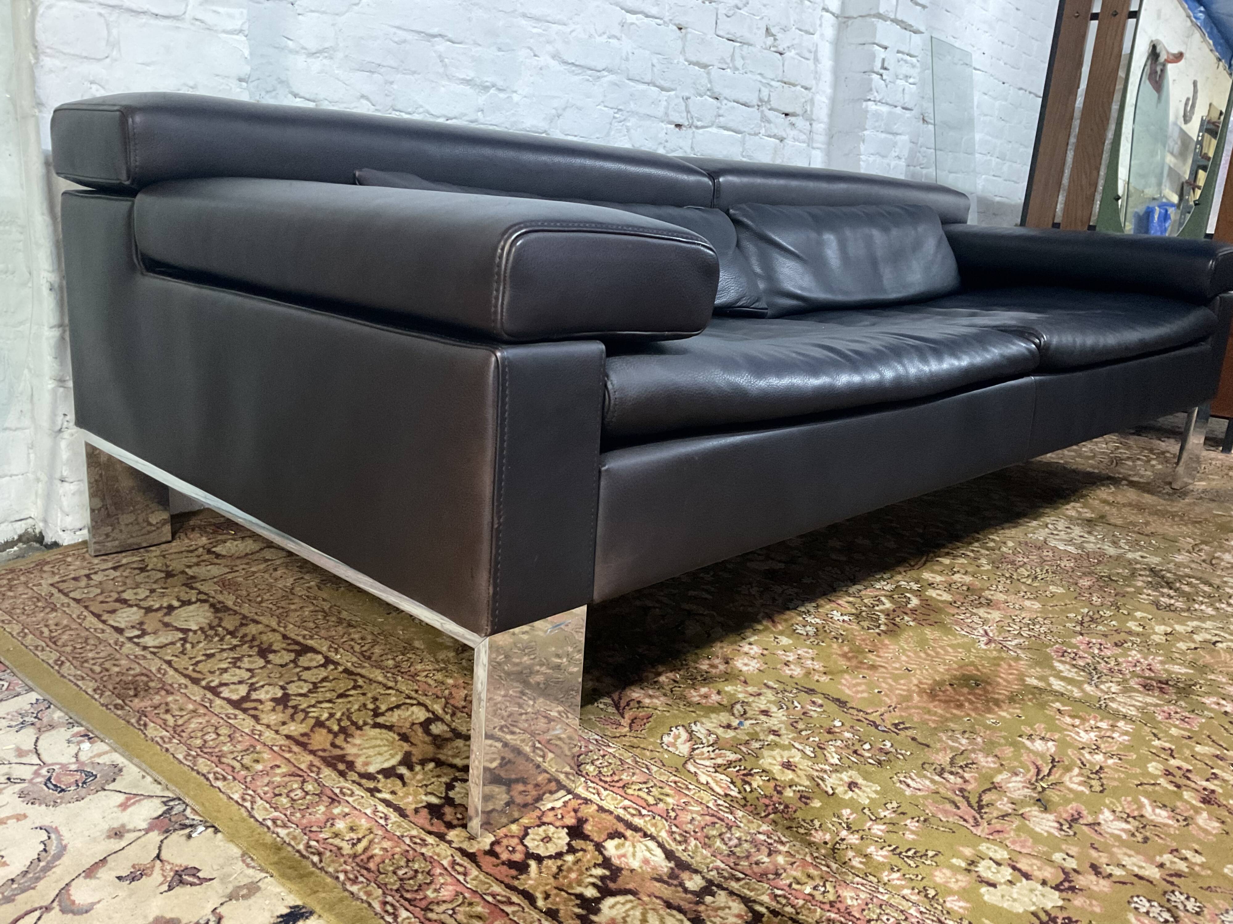 Jori designer sofa in brown leather 3 seats