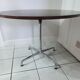 Table "contract base" design Charles et Ray Eames édition Vitra