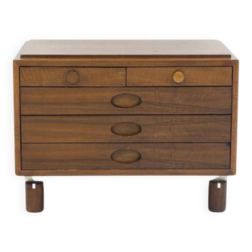 Walnut chest of drawers by Gianfranco Frattini for Bernini.