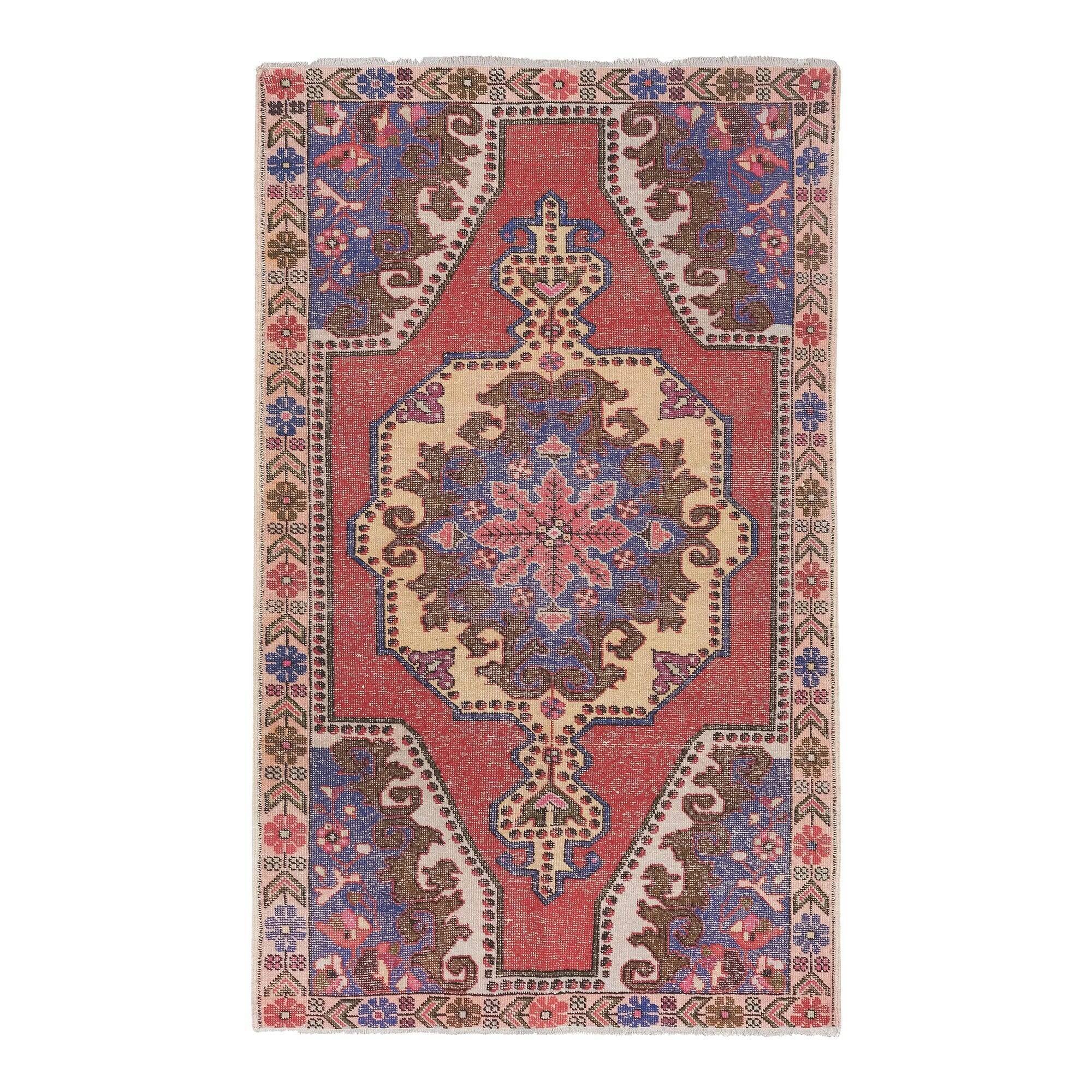 Vintage Turkish handmade rug 137x222 cm