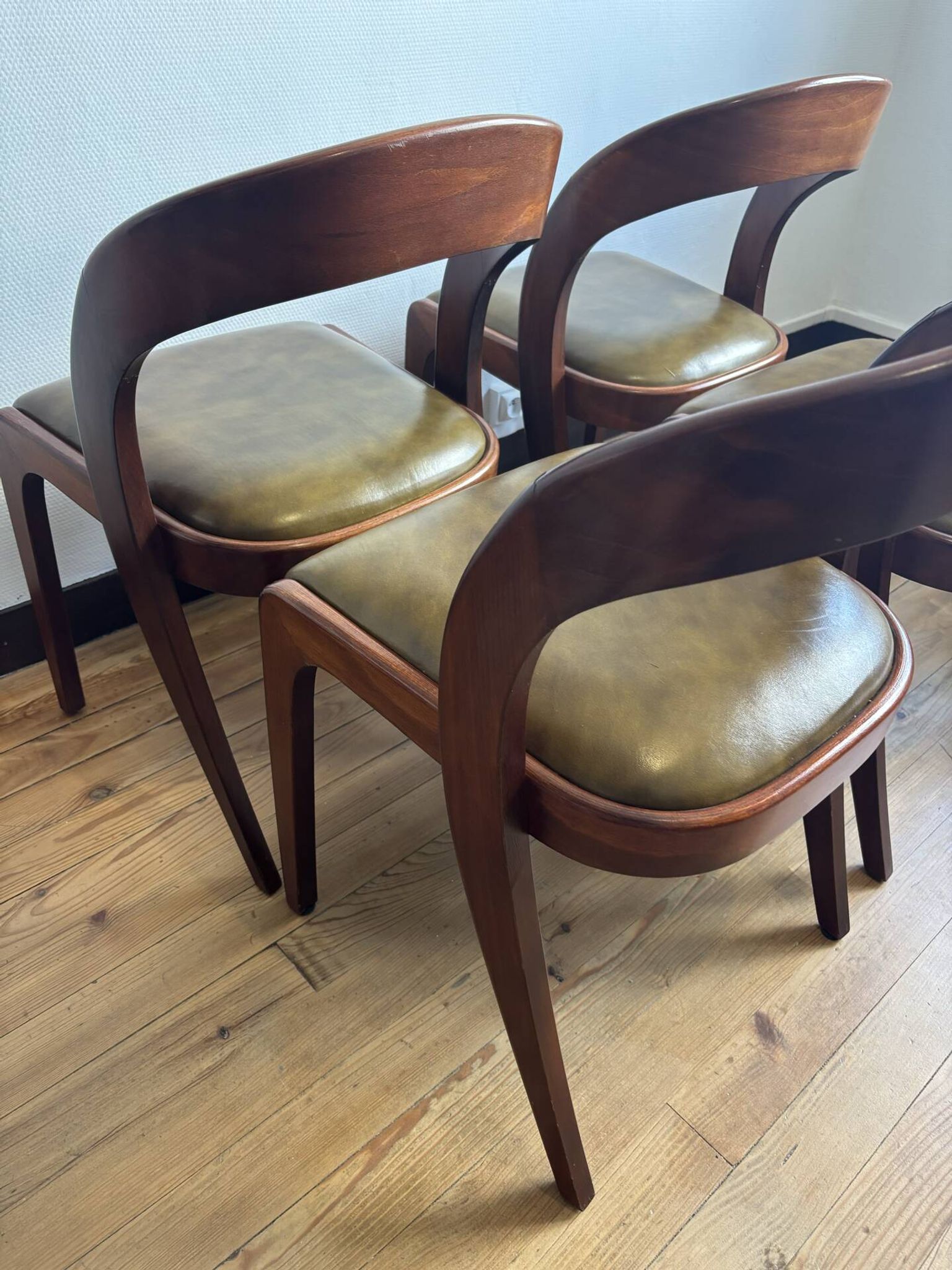 Gondola chairs Baumann
