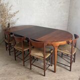 Scandinavian round table in rosewood by Ib Kofod Larsen