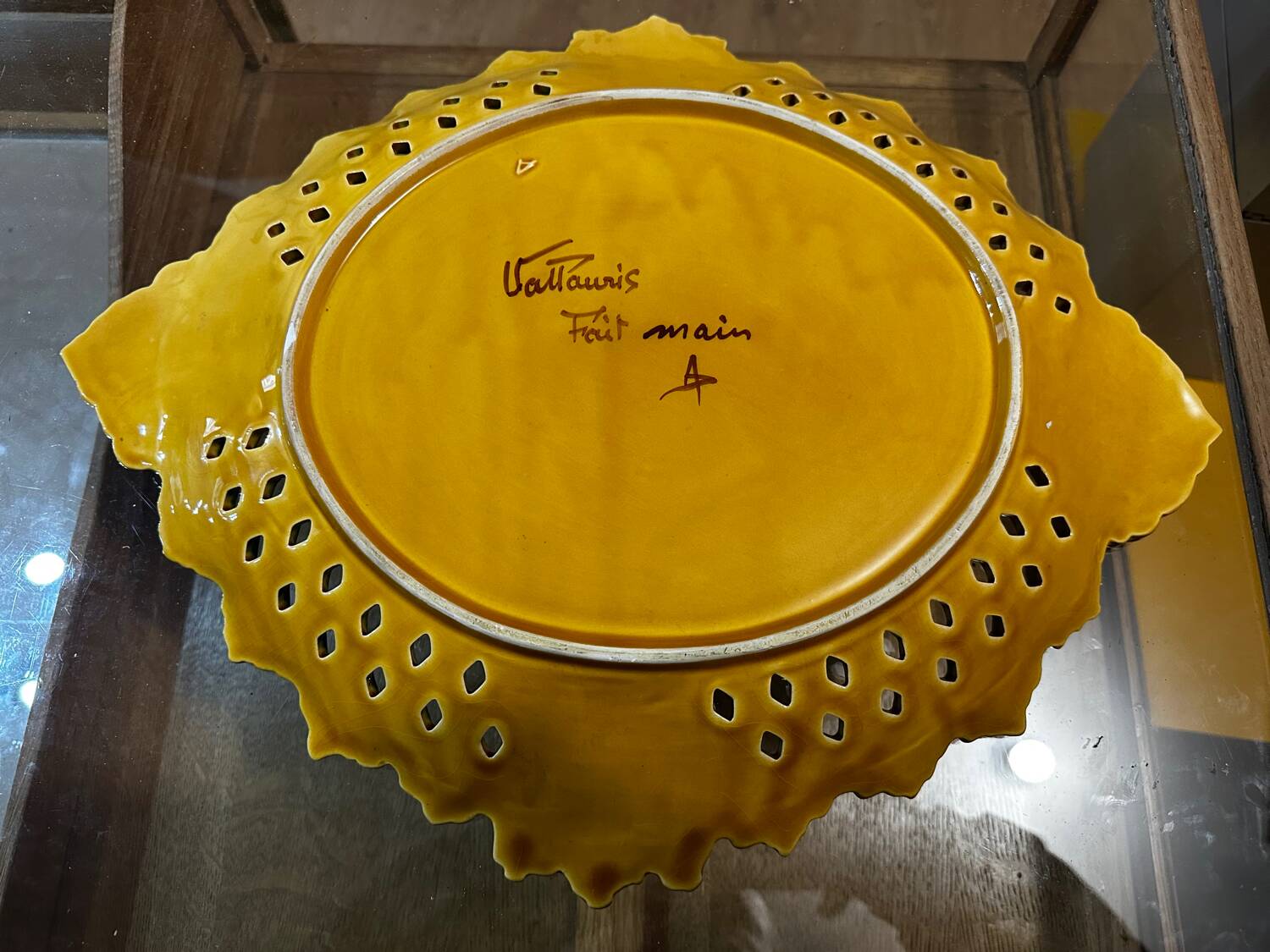 Ceramic plate Vallauris - Pierced decoration Olives - 1950s