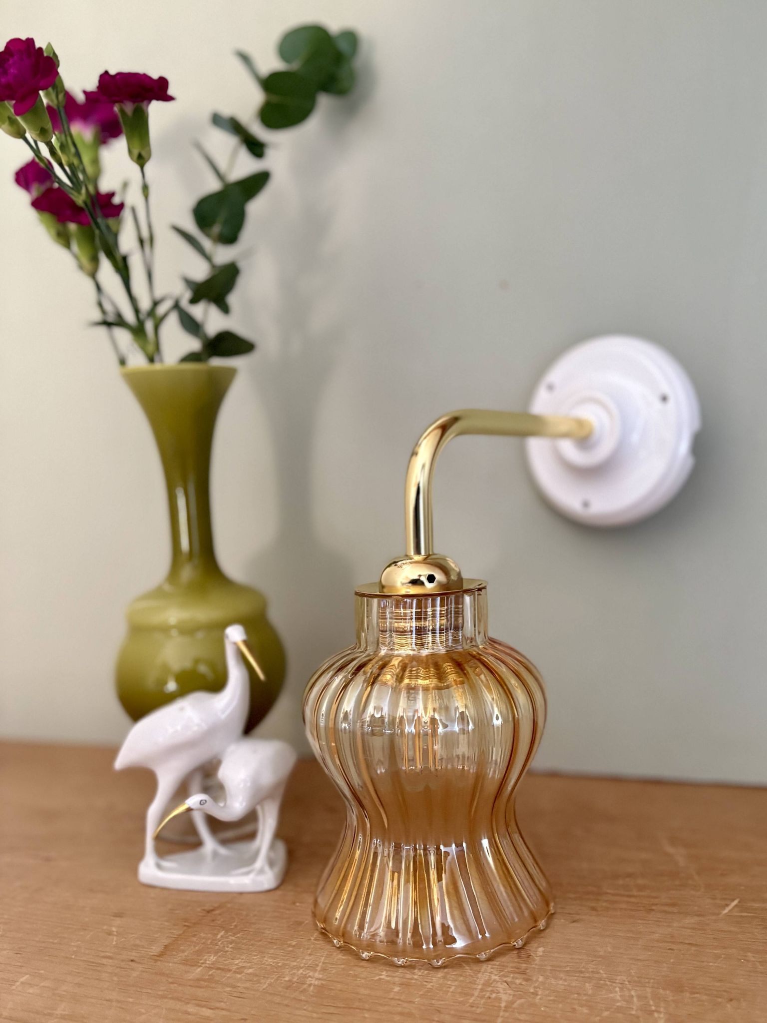Vintage tulip angled wall light in amber glass