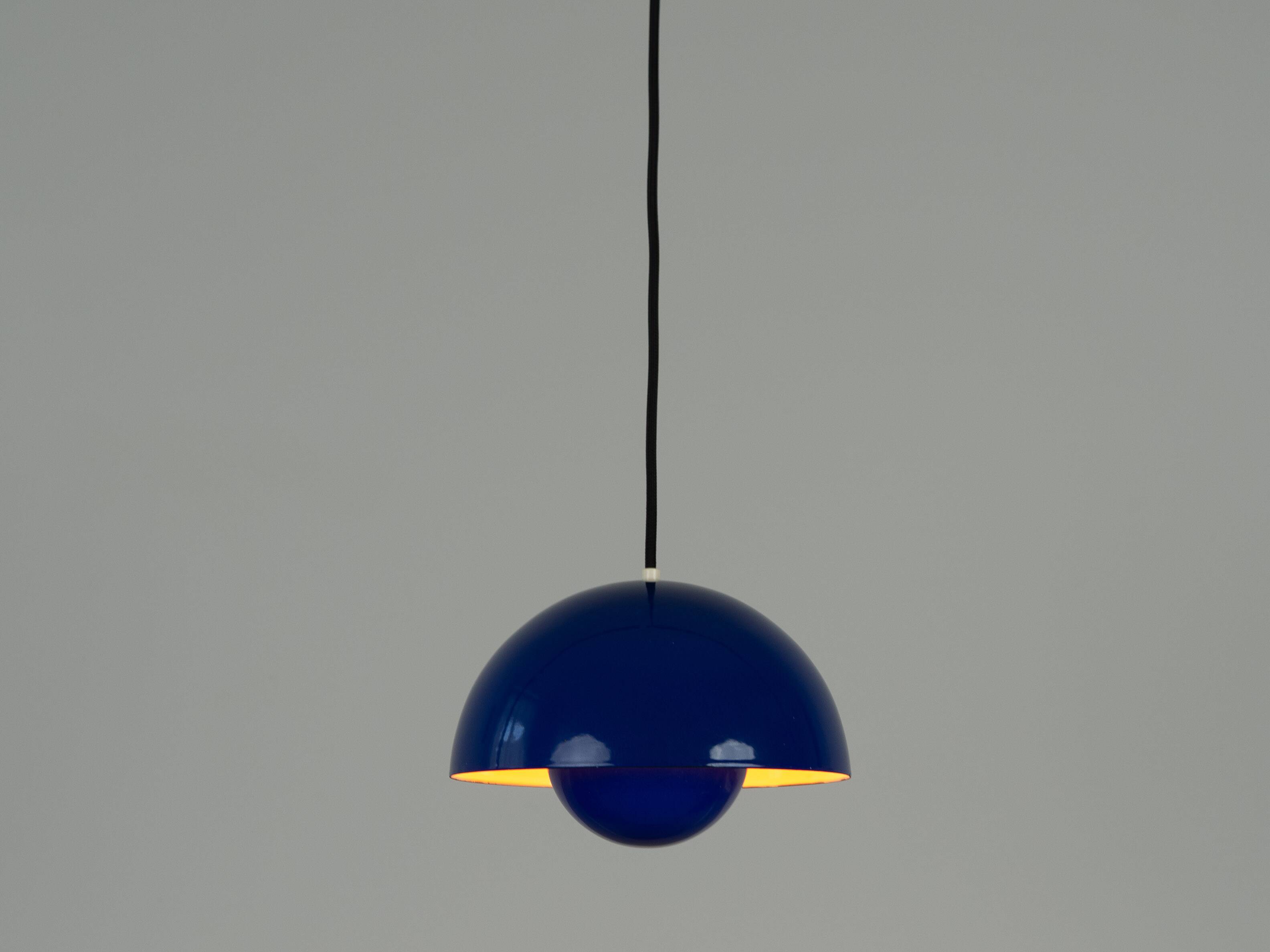 Pair of 2 vintage Danish Flowerpot lamps by Verner Panton, 1968