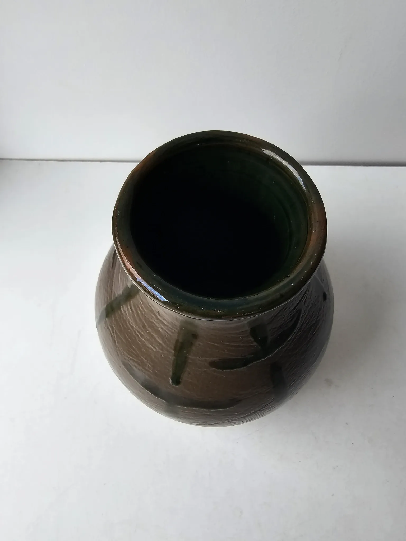 Artisanal vase in glazed stoneware signed Javotte