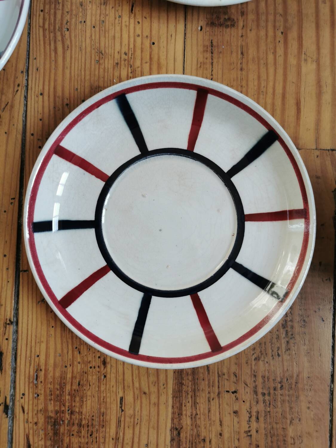 Old St Amand cups, Lou Basquez