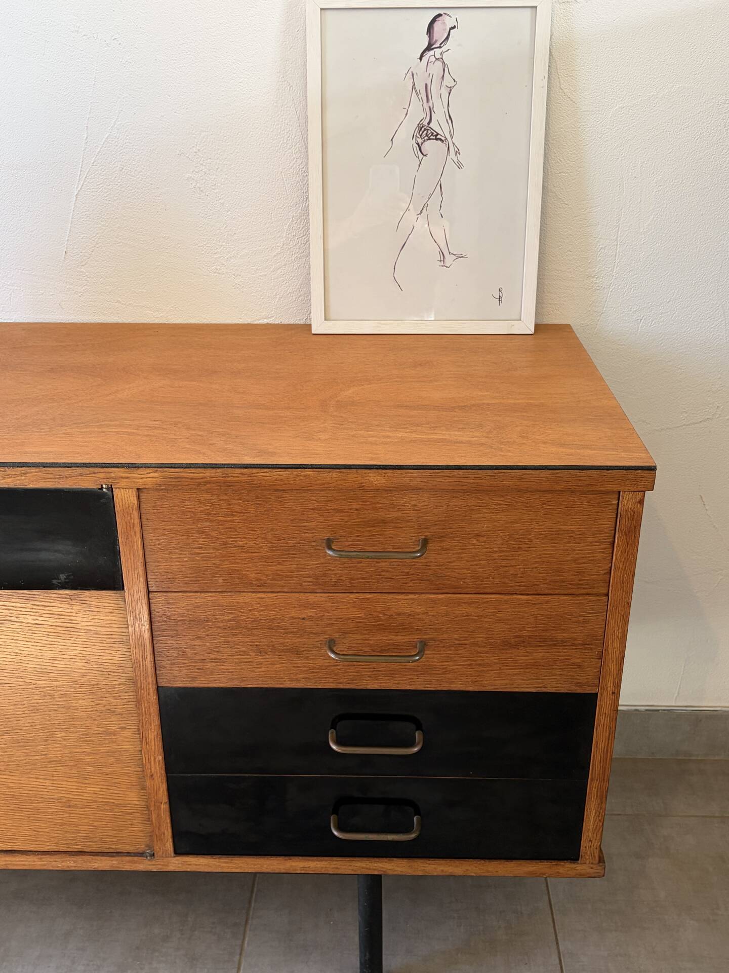 Vintage enfilade Claude Vassal