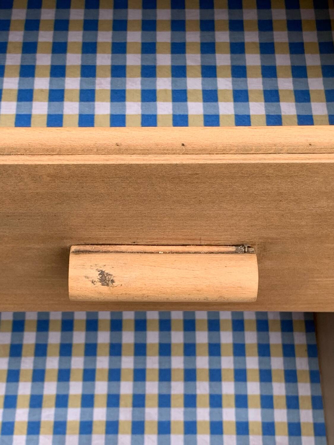 Raw wood art deco chest of drawers