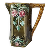 Slip pitcher from the Onnaing Earthenware Factory