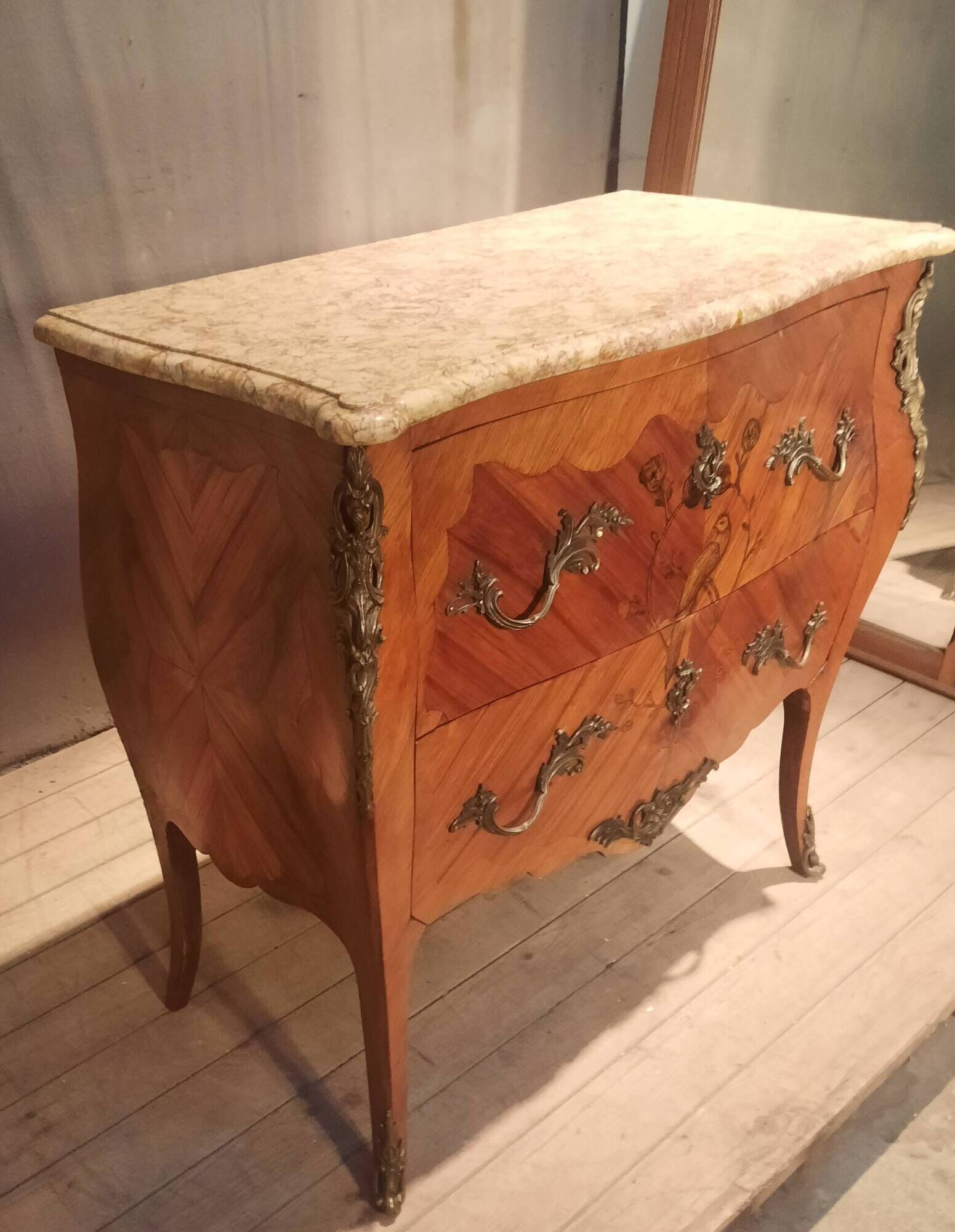 Louis XV style marquetry chest of drawers