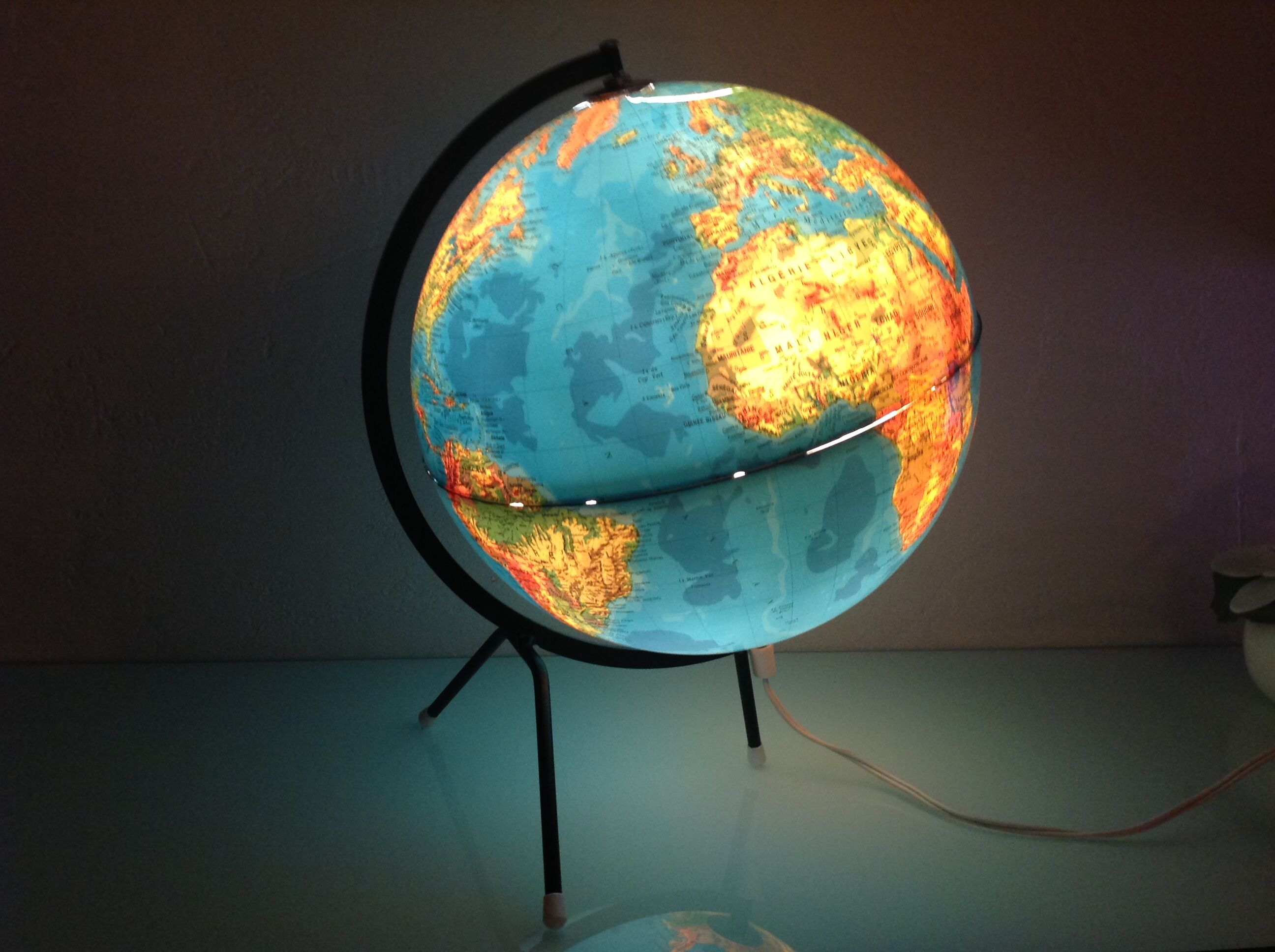 Light earth globe tripod 50/60