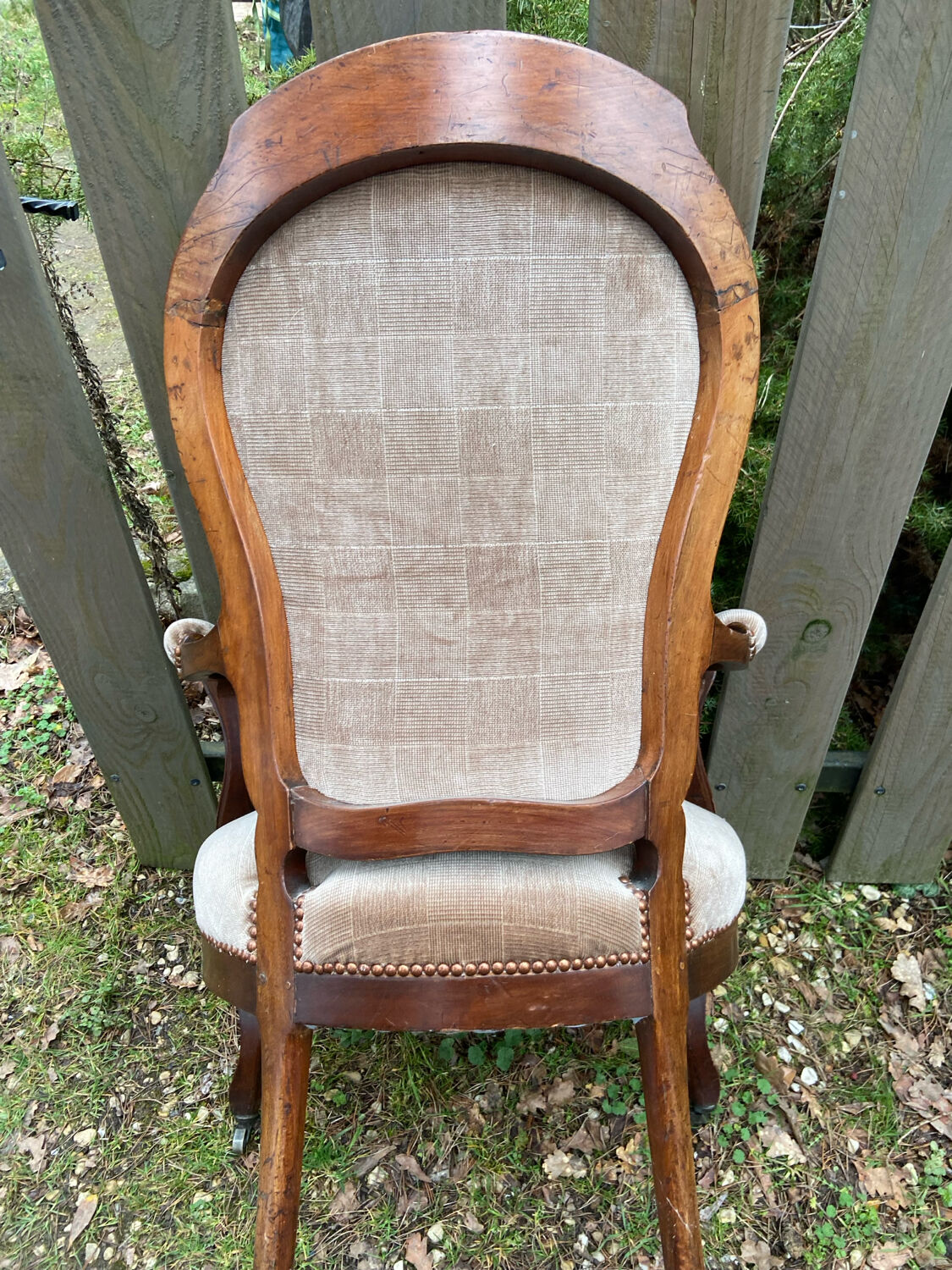 Louis XV armchair, late 19th century.