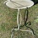 Table basse de jardin guéridon fer forgé vintage 1900