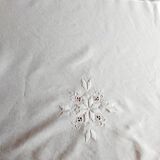 Rectangular cotton tablecloth embroidered