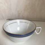 Porcelain cup