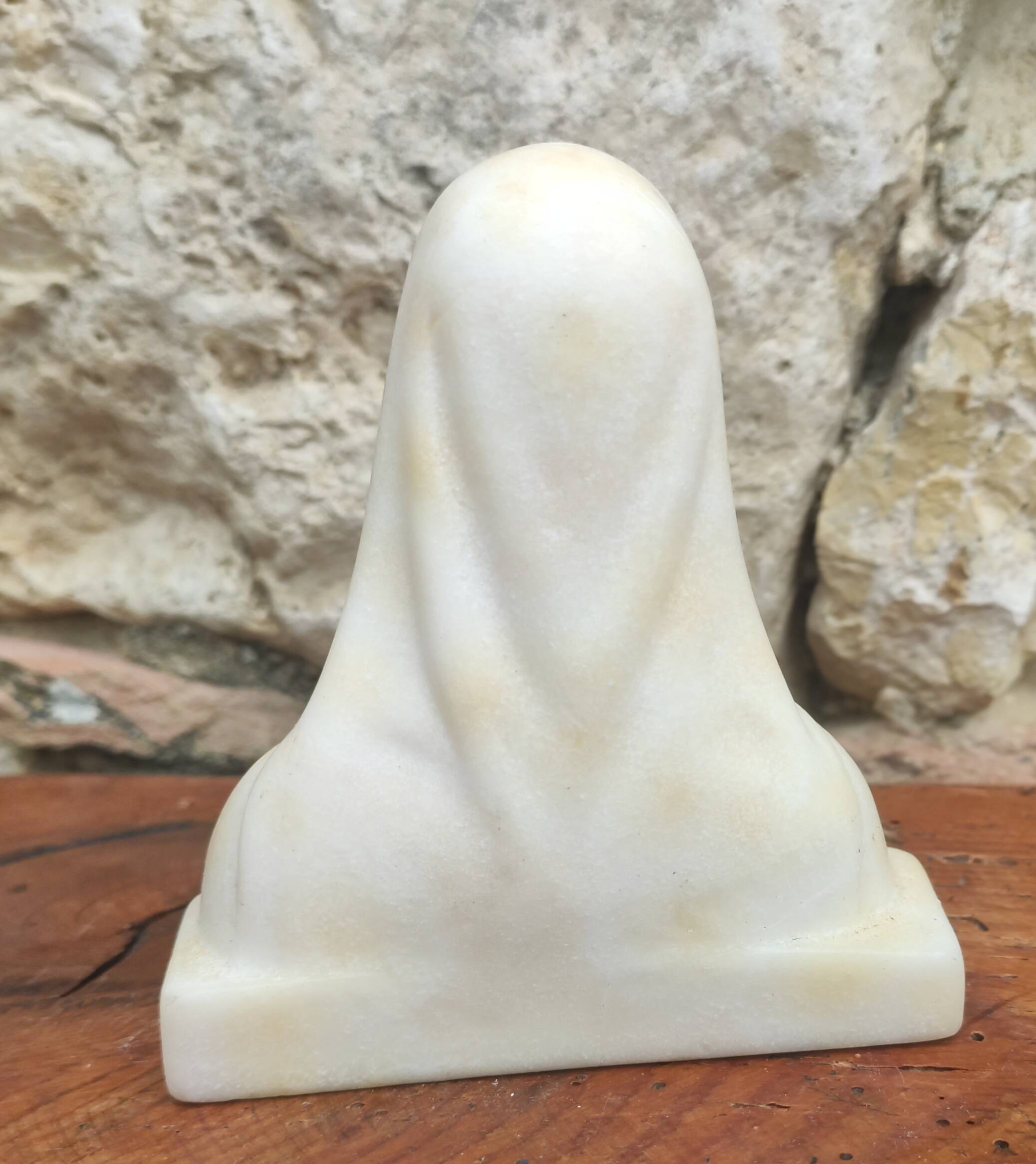 Buste religieux