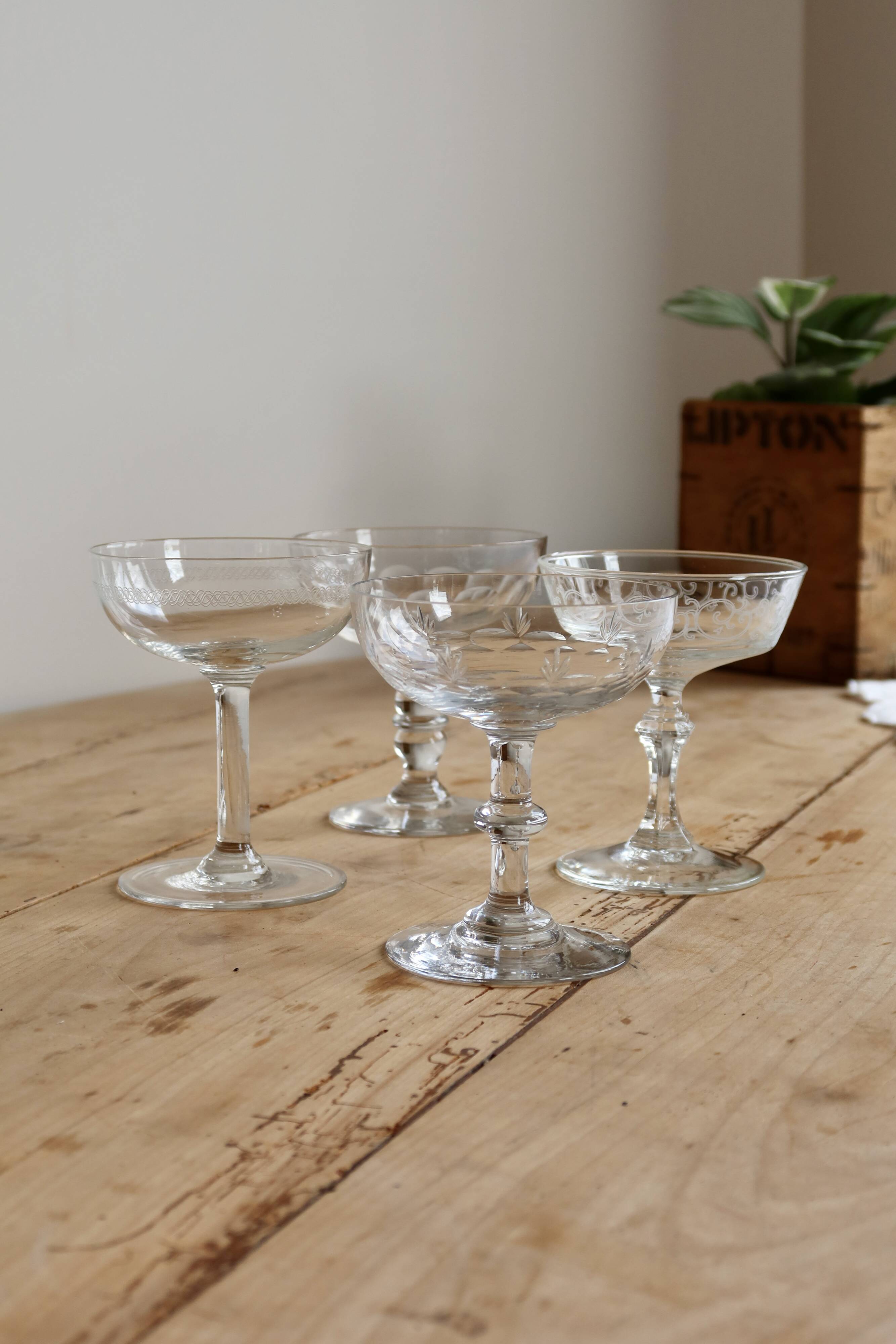 Vintage mismatched crystal cut champagne coupes - 1950s