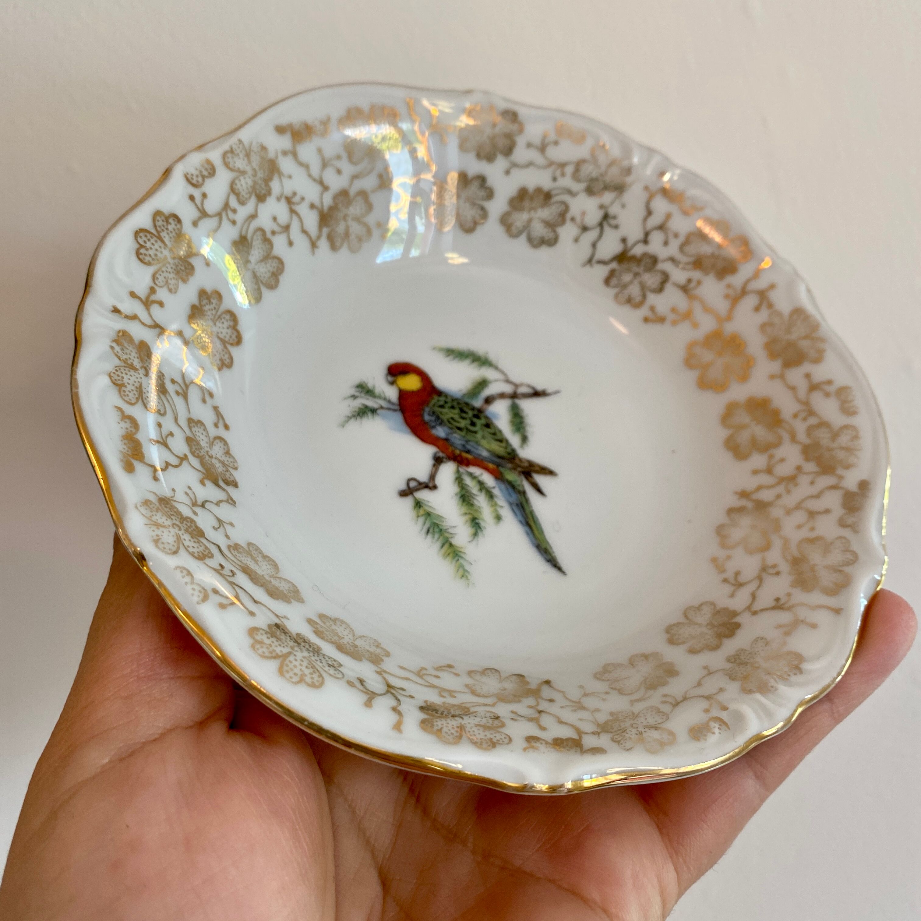 Set of 7 vintage ramekins porcelain bird decorations