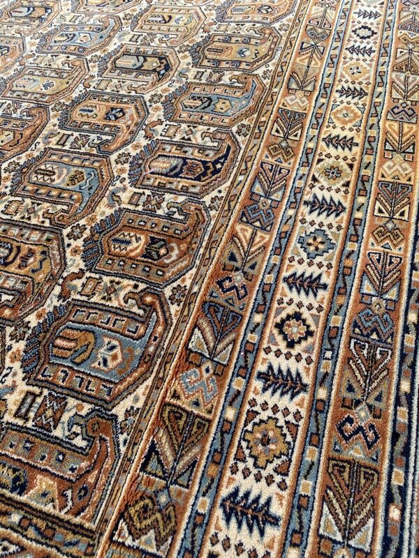 Vintage Persian style rug 200x300 cm
