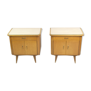 paire de tables de chevet
